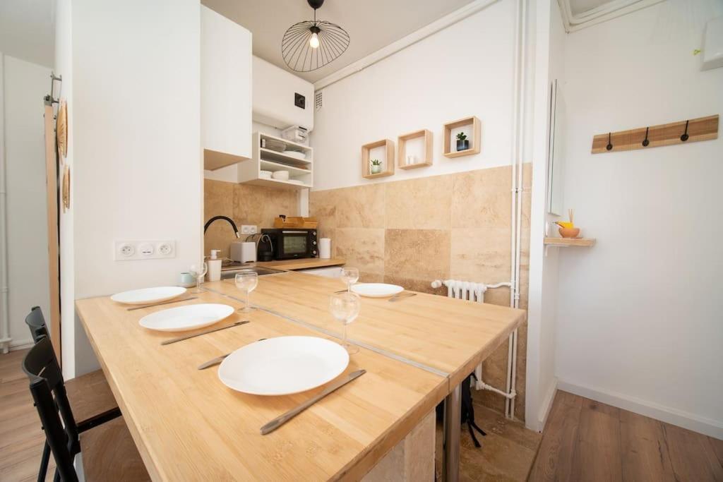Appartement Tout Equipe Vieux Port 4 Couchages Marseille Luaran gambar